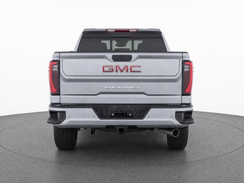 Used 2025 GMC Sierra 2500 Denali w/ Denali Reserve Package AWD/4WD image 7