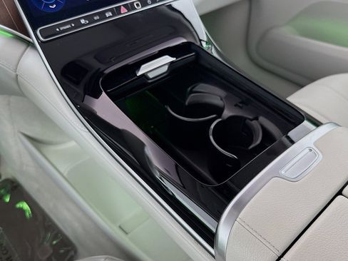 Certified 2023 Mercedes-Benz EQE 350+ 4MATIC SUV w/ Pinnacle Trim Package image 6