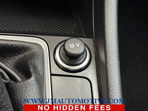 Used 2024 Volkswagen Jetta SE FWD image 38