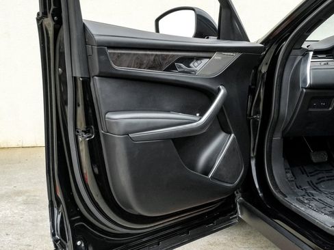 Used 2022 Jaguar F-PACE S image 45