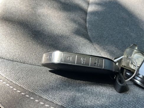 Used 2025 Kia K4 FWD image 21