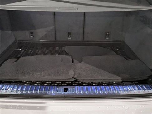 Certified 2025 Audi Q8 Premium w/ Black Optic Package image 6