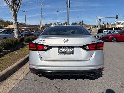 Used 2024 Nissan Altima 2.5 SR image 6