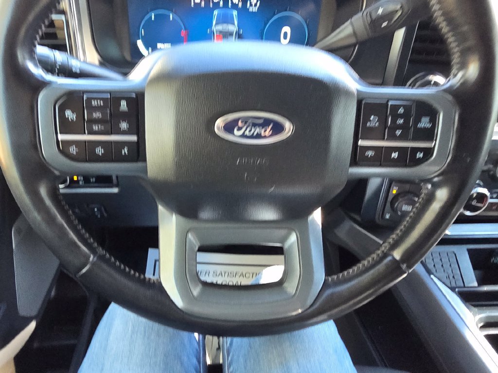 Used 2024 Ford F250 Lariat w/ Lariat Ultimate Package AWD/4WD image 37