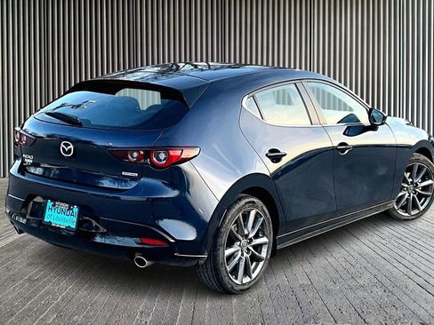 Used 2023 MAZDA MAZDA3 s image 13