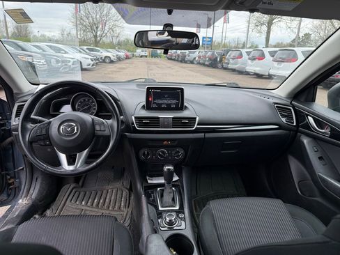 Used 2015 MAZDA MAZDA3 i Touring FWD image 10