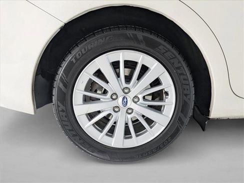 Used 2018 Subaru Impreza 2.0i Premium image 21