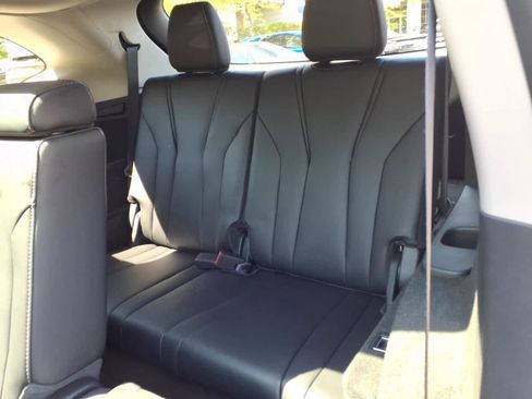 Certified 2023 Acura MDX SH-AWD w/ Technology Package image 21
