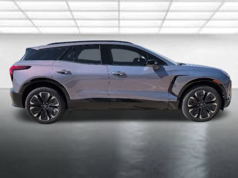 New 2025 Chevrolet Blazer EV RS image 36
