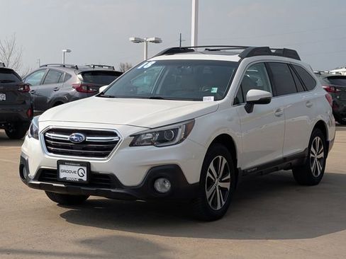 Used 2018 Subaru Outback 2.5i Limited image 7