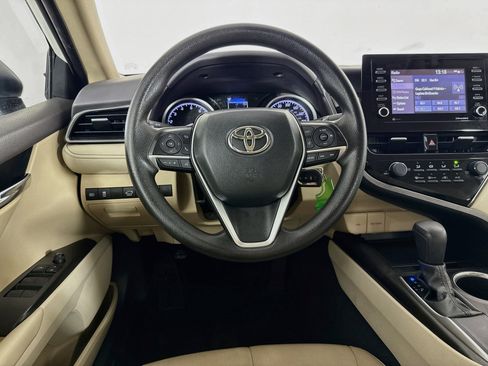 Used 2021 Toyota Camry LE FWD image 15