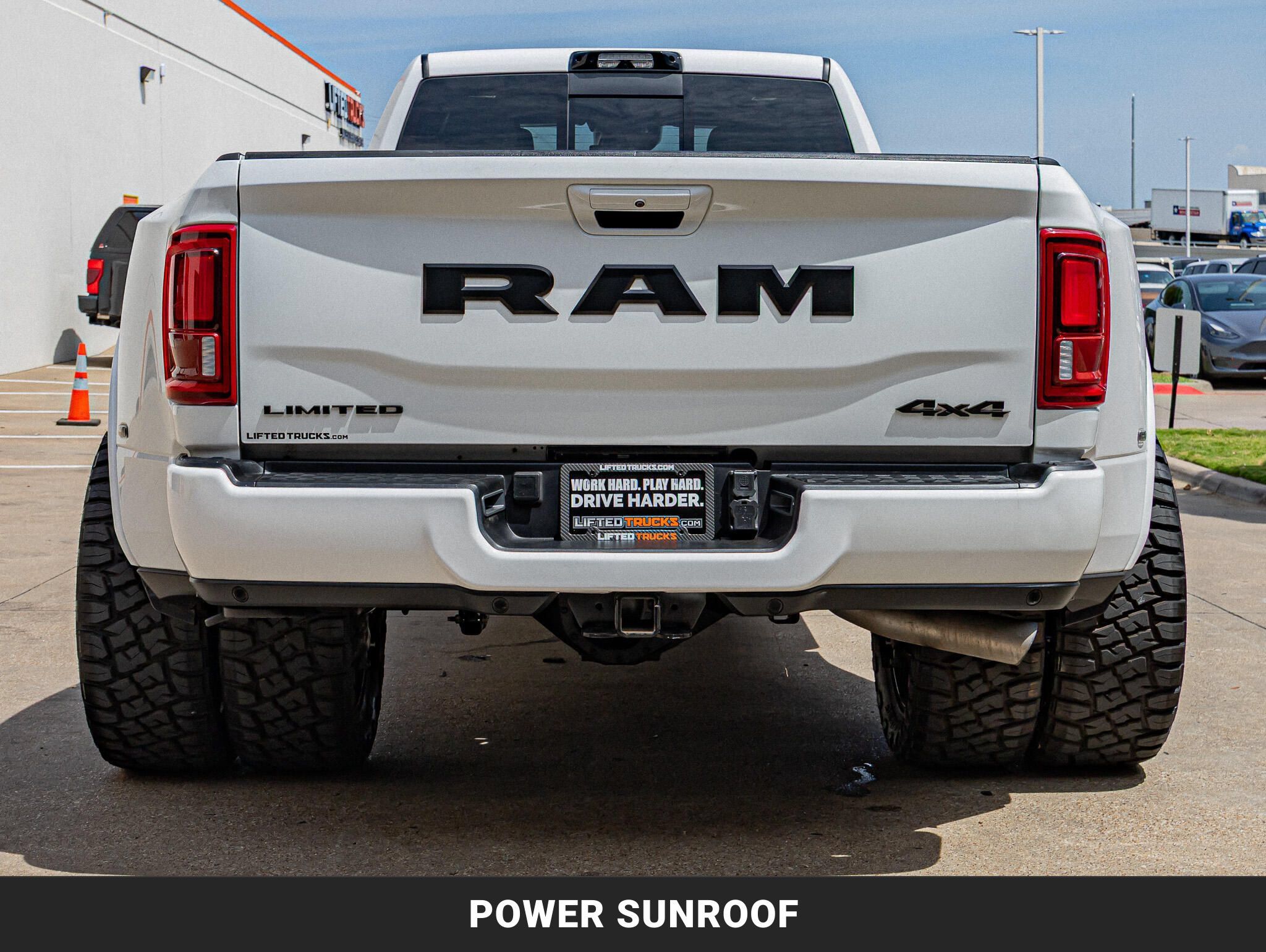Used 2025 RAM 3500 Limited AWD/4WD image 8