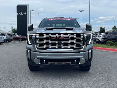 Used 2024 GMC Sierra 2500 Denali w/ Technology Package AWD/4WD image 2