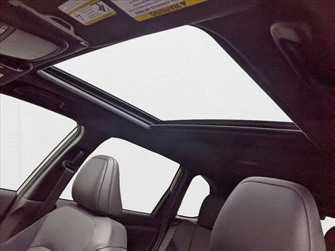 Used 2025 Subaru Forester Touring image 14