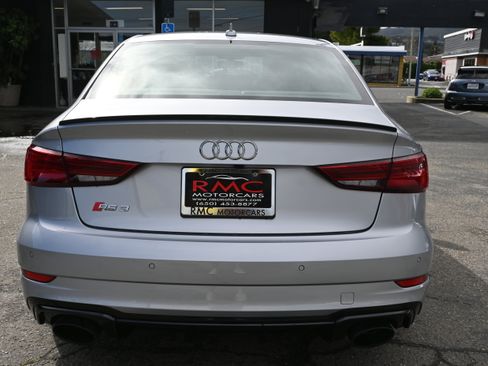 Used 2018 Audi RS 3 image 19