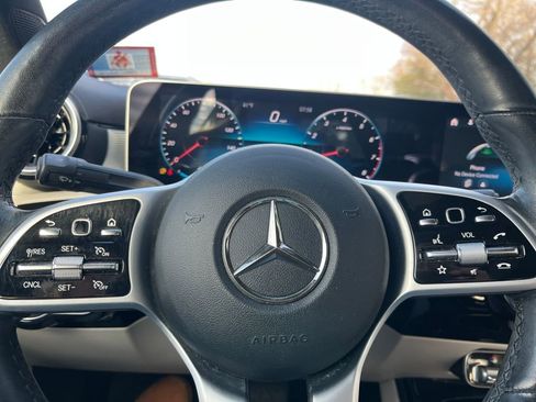 Used 2020 Mercedes-Benz A 220 4MATIC image 16