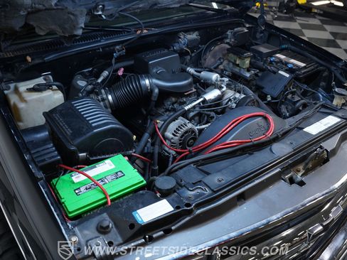 Used 1998 Chevrolet Silverado 1500 4x4 Extended Cab w/ Preferred Equipment Group 3 image 35