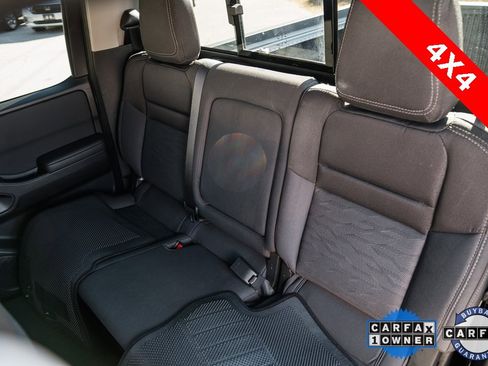 Used 2024 Nissan Frontier SV w/ Technology Package image 27