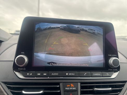 Certified 2025 Nissan Altima 2.5 SV image 44