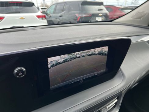 Used 2025 Buick Encore GX Preferred image 17