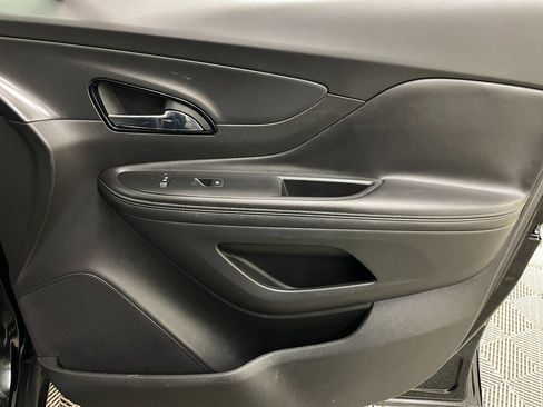 Certified 2019 Buick Encore Sport Touring w/ Safety Package image 36