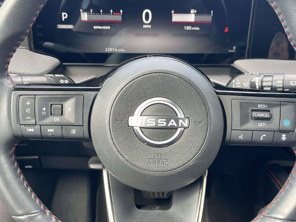Used 2025 Nissan Kicks SR FWD image 20