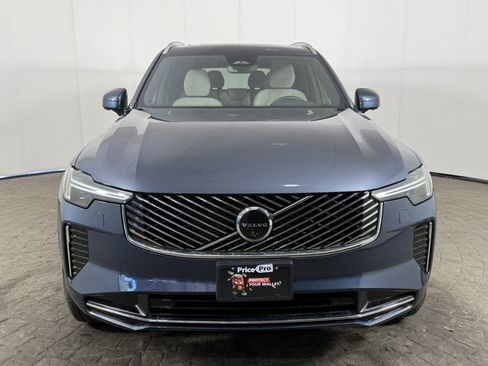Used 2026 Volvo XC90 B6 Plus w/ Protection Package Premier AWD/4WD image 2