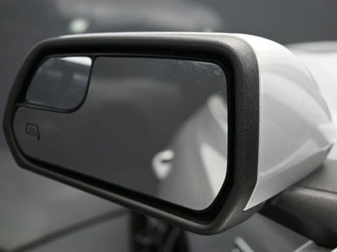 Used 2019 Ford Mustang GT Premium image 9