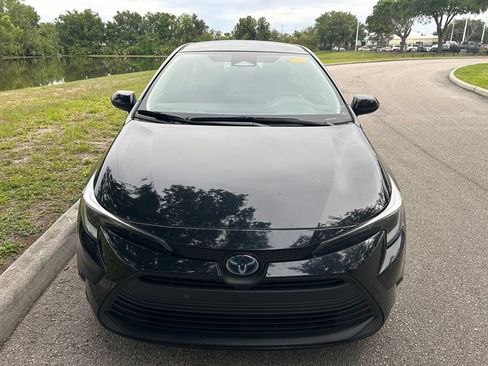 Certified 2024 Toyota Corolla LE FWD image 9