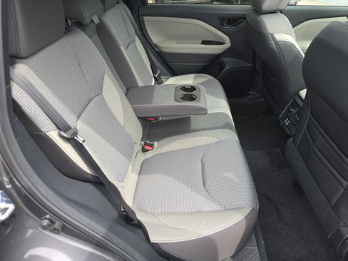 New 2026 Subaru Forester Premium AWD/4WD image 16