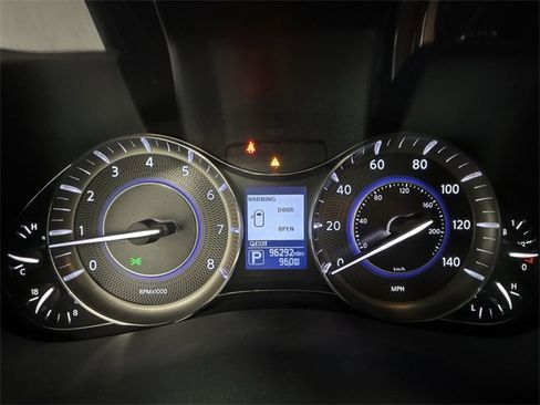 Used 2018 INFINITI QX80 2WD image 15