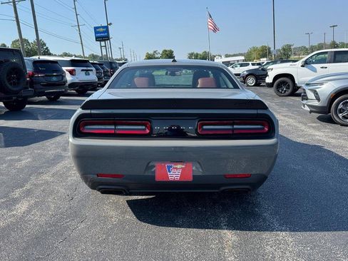 Used 2023 Dodge Challenger SRT Hellcat w/ Driver Convenience Group image 4