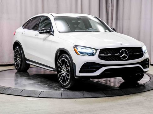 Used 2020 Mercedes-Benz GLC 300 4MATIC Coupe image 5