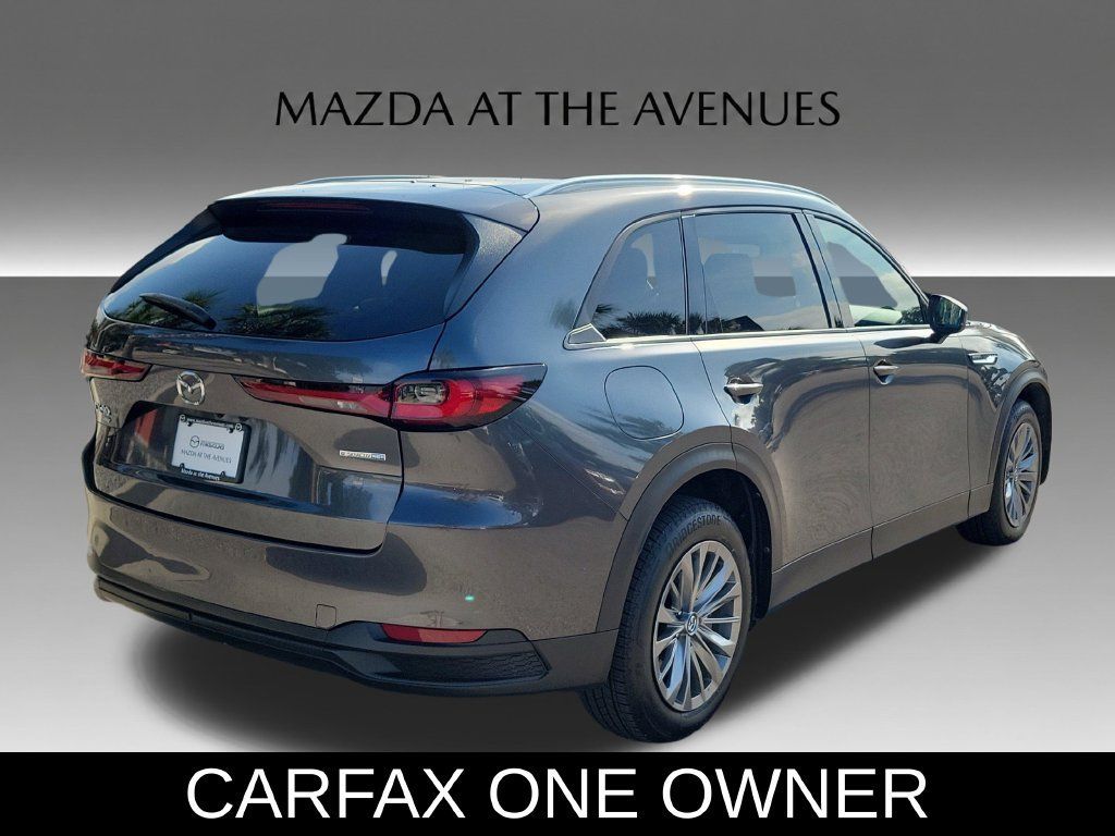 Used 2024 MAZDA CX-90 Plug-In Hybrid w/ Preferred AWD/4WD image 4