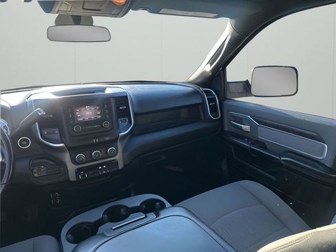 Used 2021 RAM 2500 Big Horn image 23