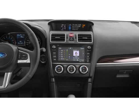 Used 2018 Subaru Forester 2.5i Touring AWD/4WD image 13