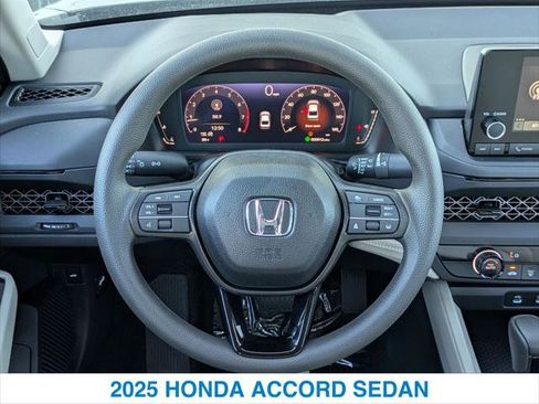 Used 2025 Honda Accord LX image 15