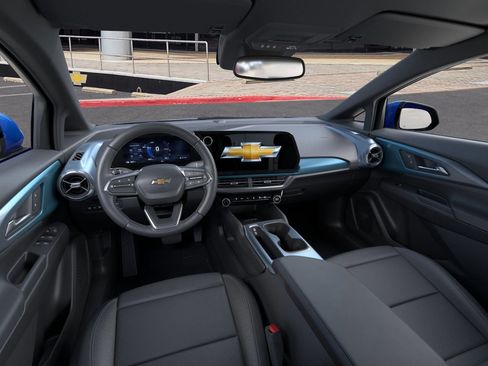 New 2026 Chevrolet Equinox EV LT image 15