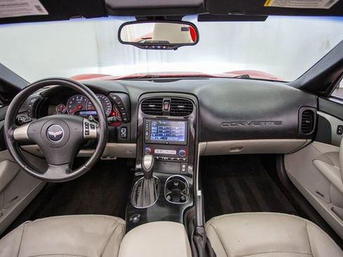 Used 2008 Chevrolet Corvette Convertible w/ Preferred Equipment Group RWD image 11