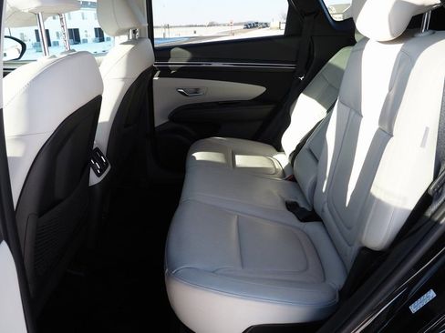 Used 2024 Hyundai Tucson Limited image 7