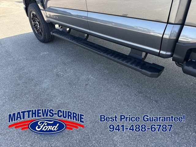 New 2026 Ford F250 Lariat w/ Black Appearance Package AWD/4WD image 16