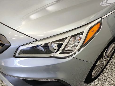 Used 2015 Hyundai Sonata Sport w/ Option Group 04 FWD image 14