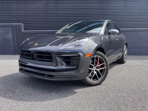 Certified 2023 Porsche Macan S AWD/4WD image 20