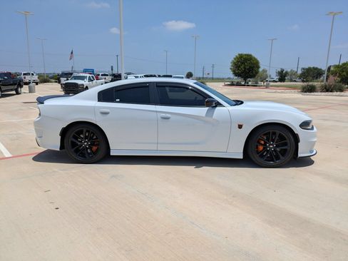 Used 2023 Dodge Charger GT w/ Plus Group RWD image 2