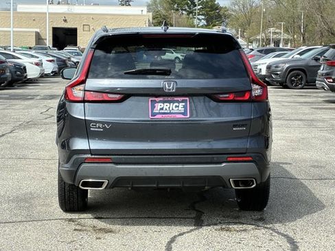 Used 2024 Honda CR-V Sport Touring image 6