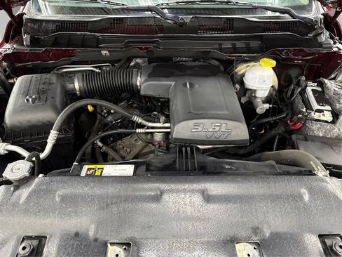Used 2020 RAM 1500 Classic Warlock AWD/4WD image 12