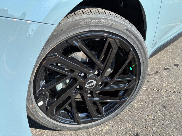 New 2027 Nissan Sentra SR w/ SR All Weather Package FWD image 10