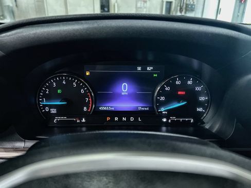 Used 2023 Ford Explorer Limited w/ Limited Technology Package AWD/4WD image 17