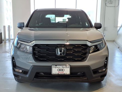Used 2023 Honda Passport EX-L image 2