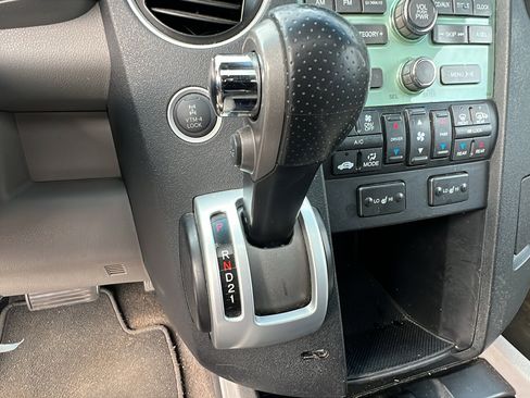 Used 2010 Honda Pilot EX-L image 33